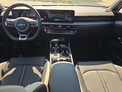 2026 Kia K5 — photo 12 view