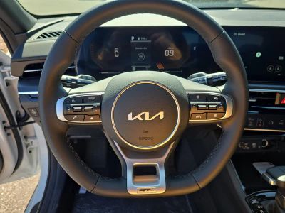 2026 Kia K5 — photo 29 view