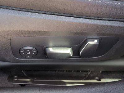 2026 BMW 3 Series — photo 20 view
