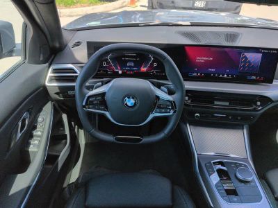 2026 BMW 3 Series — photo 16 view