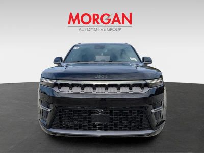 2026 Jeep Grand Wagoneer — photo 8 view