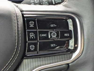 2026 Jeep Grand Wagoneer — photo 29 view