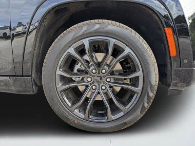 2026 Jeep Grand Wagoneer — photo 10 view