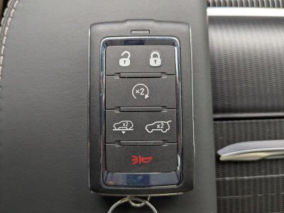 2026 Jeep Grand Wagoneer — photo 33 view