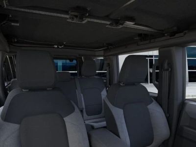 2026 Ford Bronco — photo 12 view