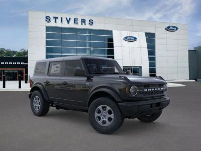 2026 Ford Bronco Big Bend in Shadow Black — front three-quarter view