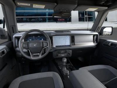 2026 Ford Bronco — photo 9 view