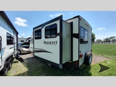 2018 Keystone RV Passport - Photo 11