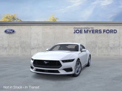 2026 Ford Mustang - Photo 2