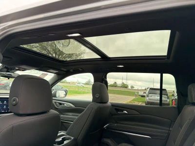 2026 Chevrolet Traverse - Photo 17