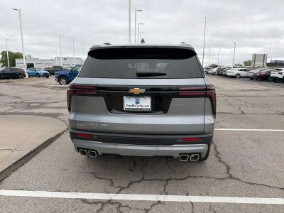 2026 Chevrolet Traverse - Photo 4