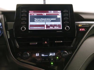 2023 Toyota Camry - Photo 13