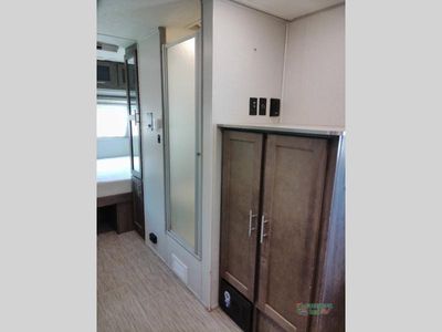 2019 Forest River RV No Boundaries — photo 24 view