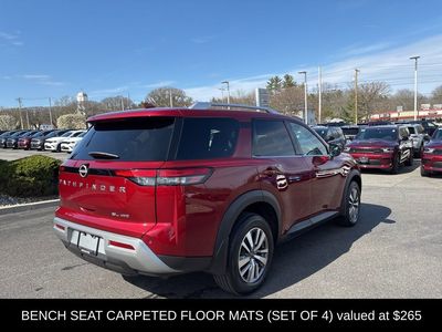 2023 Nissan Pathfinder SL - Photo 5