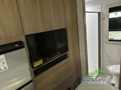 2025 Tiffin Motorhomes Wayfarer - Photo 11