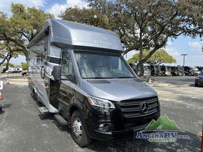 2025 Tiffin Motorhomes Wayfarer - Photo 1