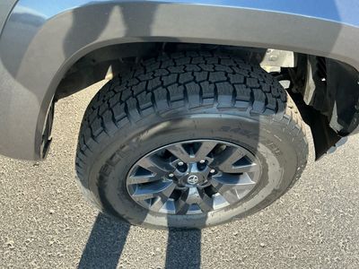 2023 Toyota Tacoma — photo 22 view