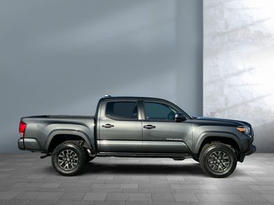 2023 Toyota Tacoma — photo 7 view