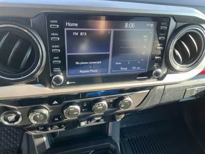 2023 Toyota Tacoma — photo 11 view