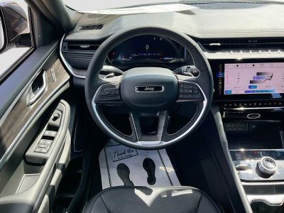2026 Jeep Grand Cherokee — photo 23 view