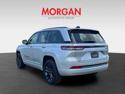 2026 Jeep Grand Cherokee — detail view