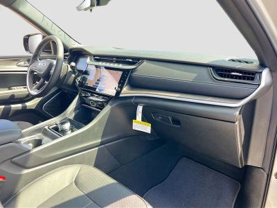 2026 Jeep Grand Cherokee — photo 29 view