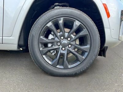 2026 Jeep Grand Cherokee — photo 30 view