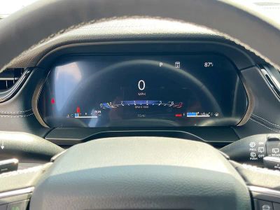 2026 Jeep Grand Cherokee — photo 12 view