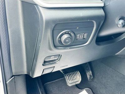 2026 Jeep Grand Cherokee — photo 10 view