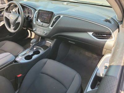 2023 Chevrolet Malibu — photo 11 view