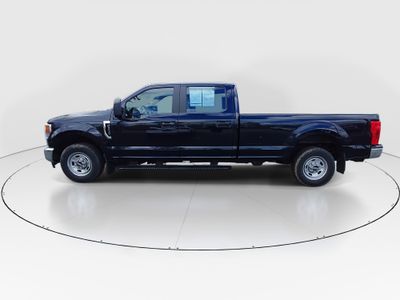 2021 Ford Super Duty F-350 SRW — interior view