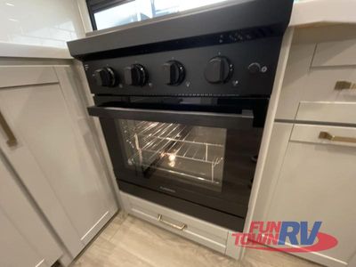 2026 Brinkley Model Z - Photo 17