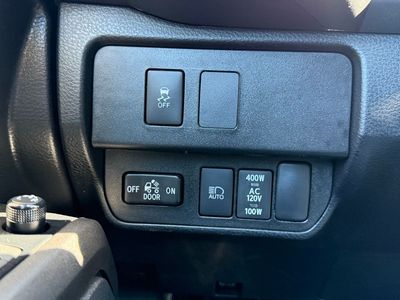 2023 Toyota Tacoma - Photo 34
