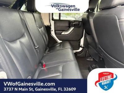 2015 Jeep Wrangler — photo 8 view