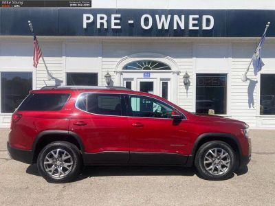 2020 GMC Acadia — interior view