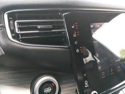 2023 Jeep Wagoneer L - Photo 19