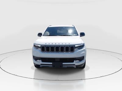 2023 Jeep Wagoneer L - Photo 2