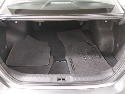 2024 Nissan Altima — photo 11 view
