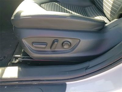 2023 Toyota Camry — photo 11 view