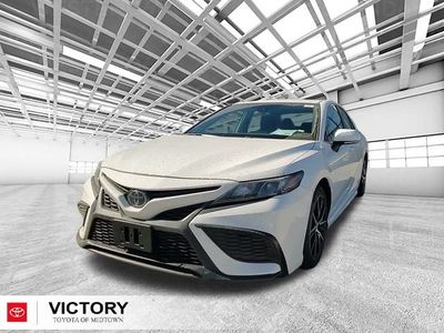 2023 Toyota Camry — photo 8 view