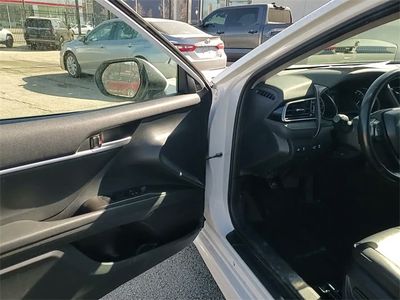 2023 Toyota Camry — photo 10 view