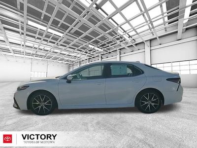 2023 Toyota Camry — photo 7 view