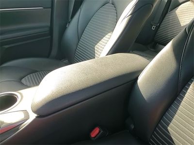 2023 Toyota Camry — photo 18 view