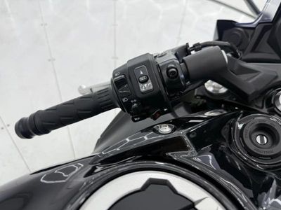 2026 Kawasaki Ninja 650 ABS - Photo 9