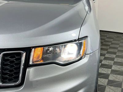 2021 Jeep Grand Cherokee — photo 9 view