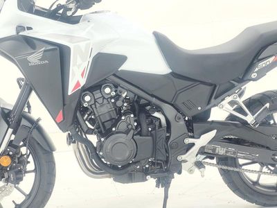 2025 Honda NX500 - Photo 10