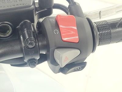 2025 Honda NX500 - Photo 11