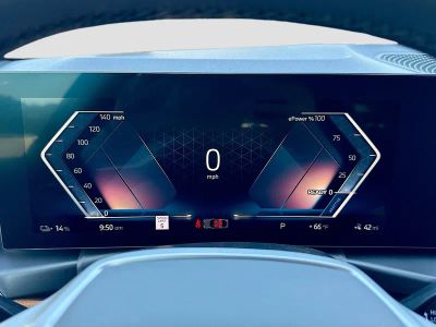 2026 BMW i4 — photo 40 view