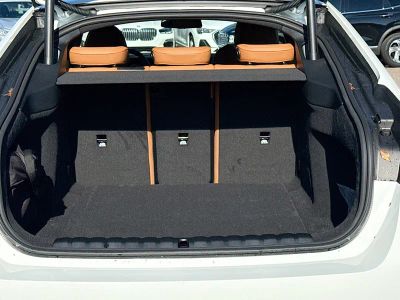 2026 BMW i4 — photo 11 view