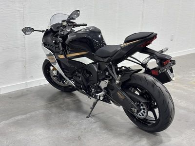 2026 Kawasaki Ninja ZX-6R - Photo 9